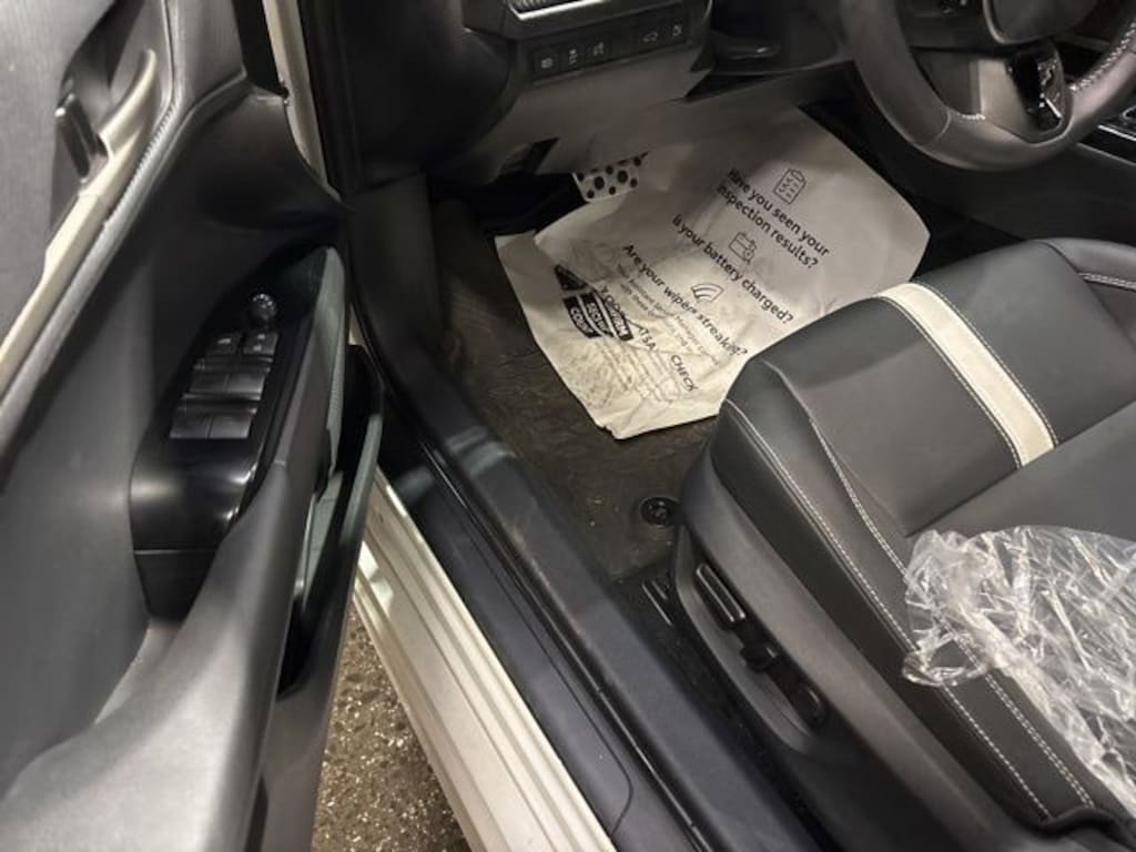 Used 2025 Toyota Camry SE Sedan