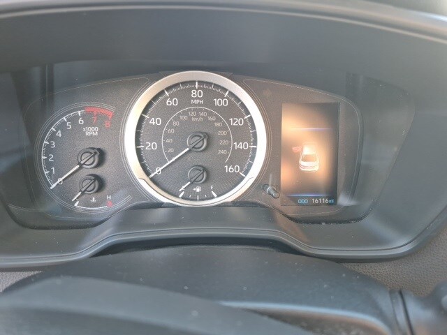 2022 Toyota Corolla LE photo 3