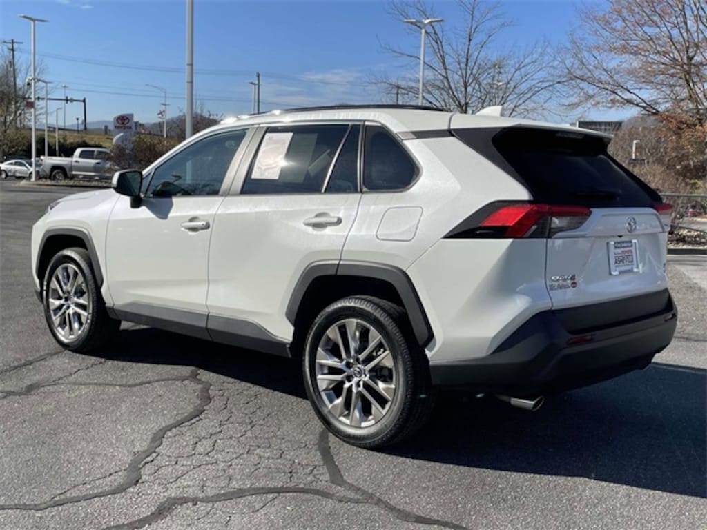 Used 2021 Toyota RAV4 XLE Premium SUV