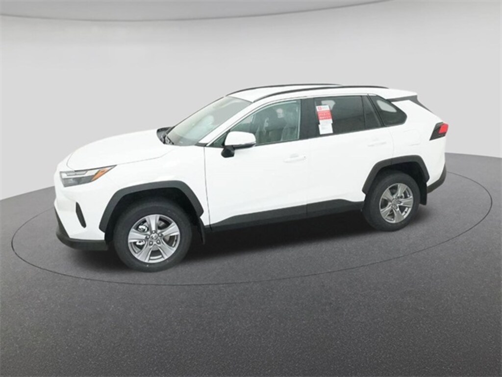 New 2025 Toyota RAV4 XLE SUV