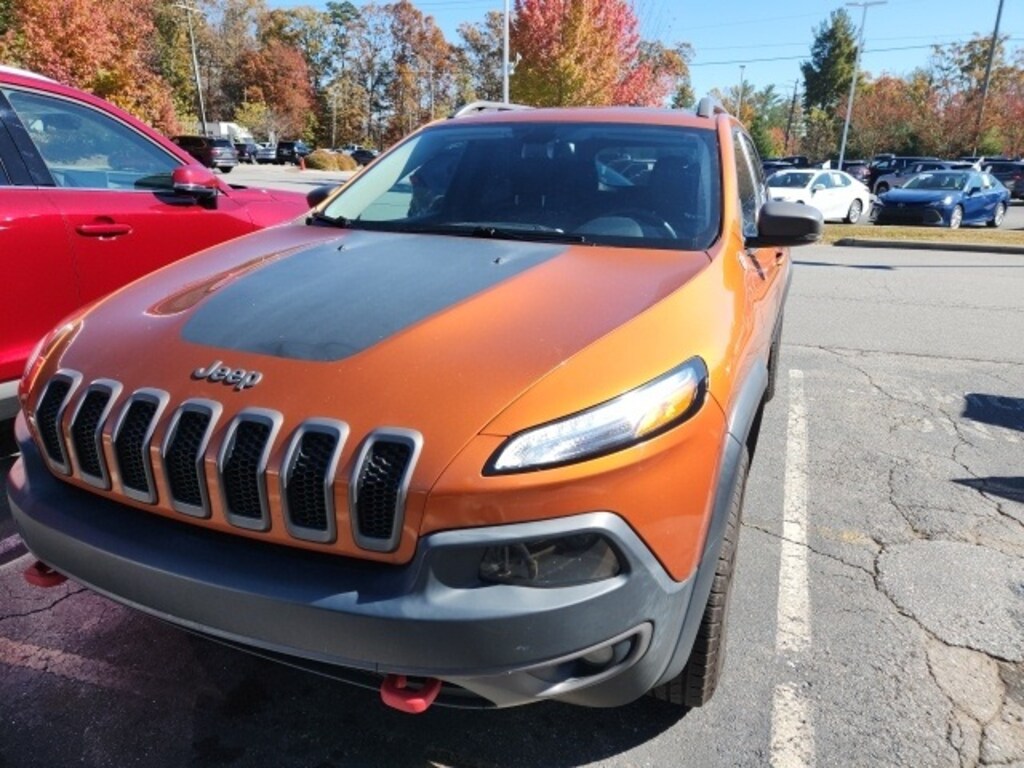 Used 2015 Jeep Cherokee Trailhawk SUV