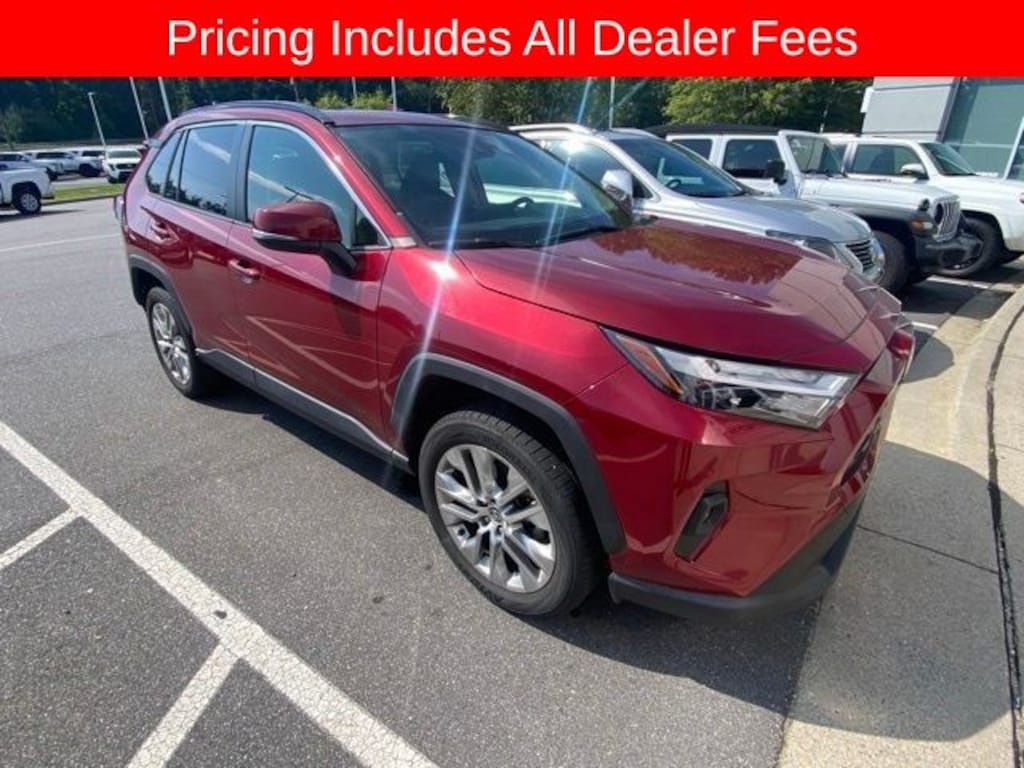 Used 2022 Toyota RAV4 XLE Premium SUV