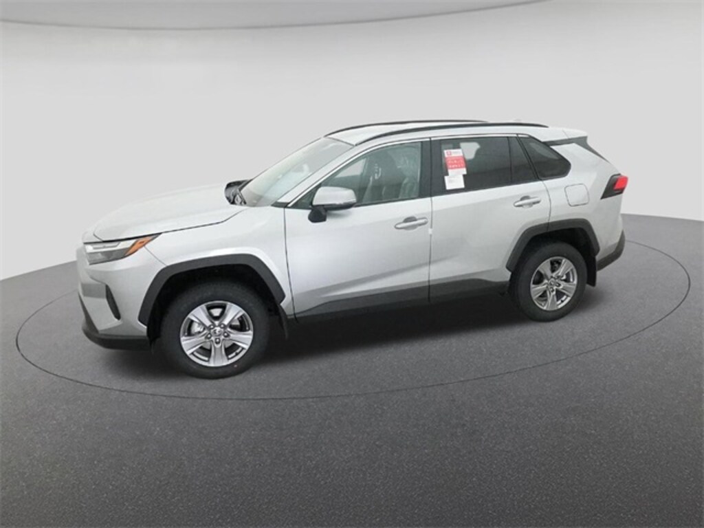 New 2025 Toyota RAV4 XLE SUV