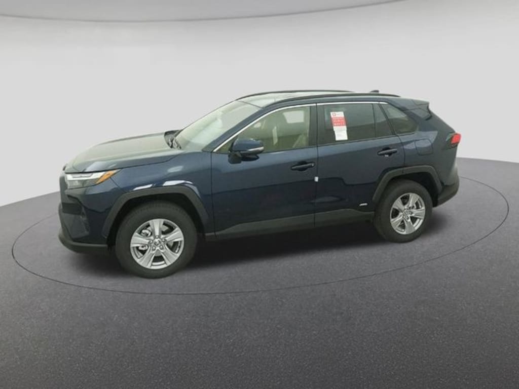 New 2025 Toyota RAV4 Hybrid XLE SUV