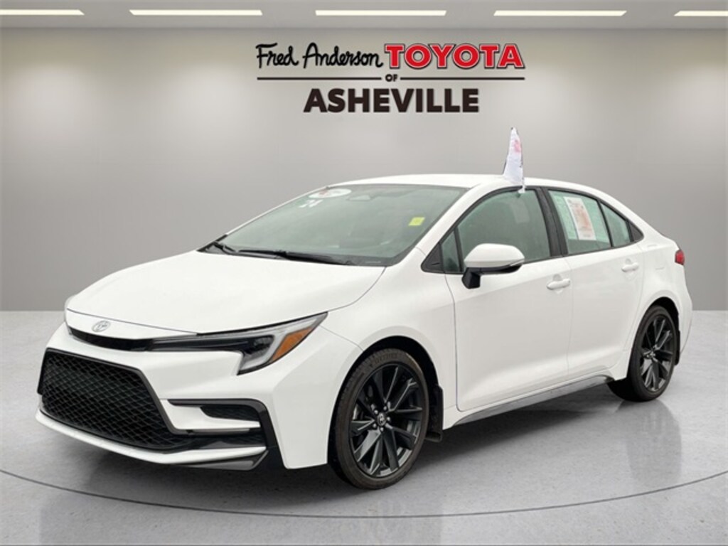 Certified 2024 Toyota Corolla SE Sedan