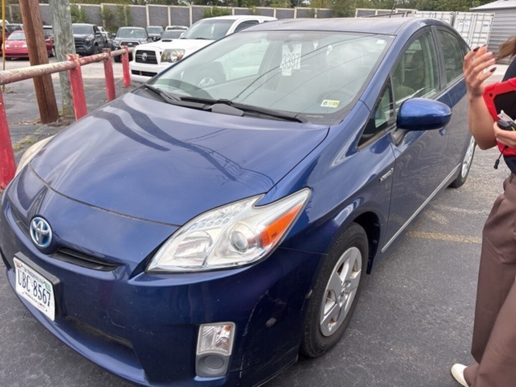 Used 2010 Toyota Prius I Hatchback