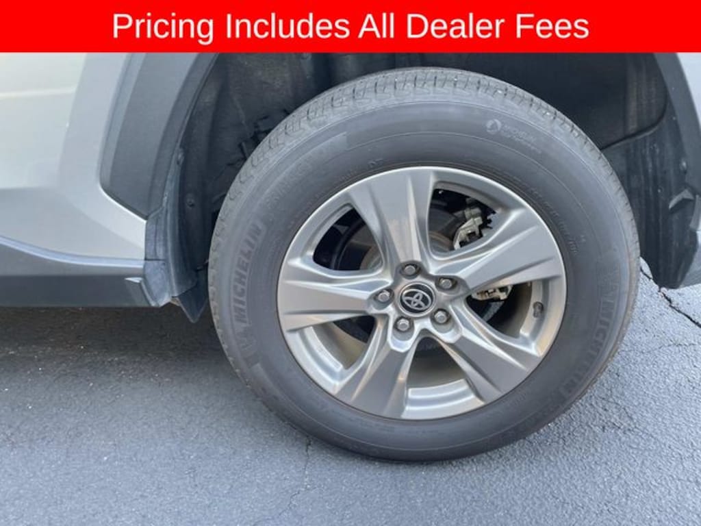 Used 2025 Toyota RAV4 XLE SUV