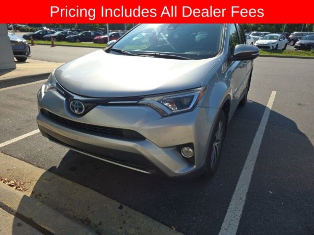 Used 2017 Toyota RAV4 Hybrid XLE SUV