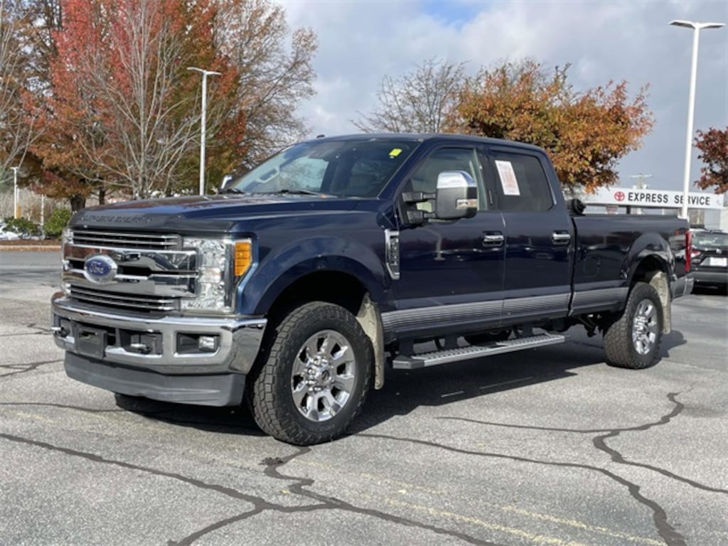 Used 2017 Ford F-250 Lariat Truck