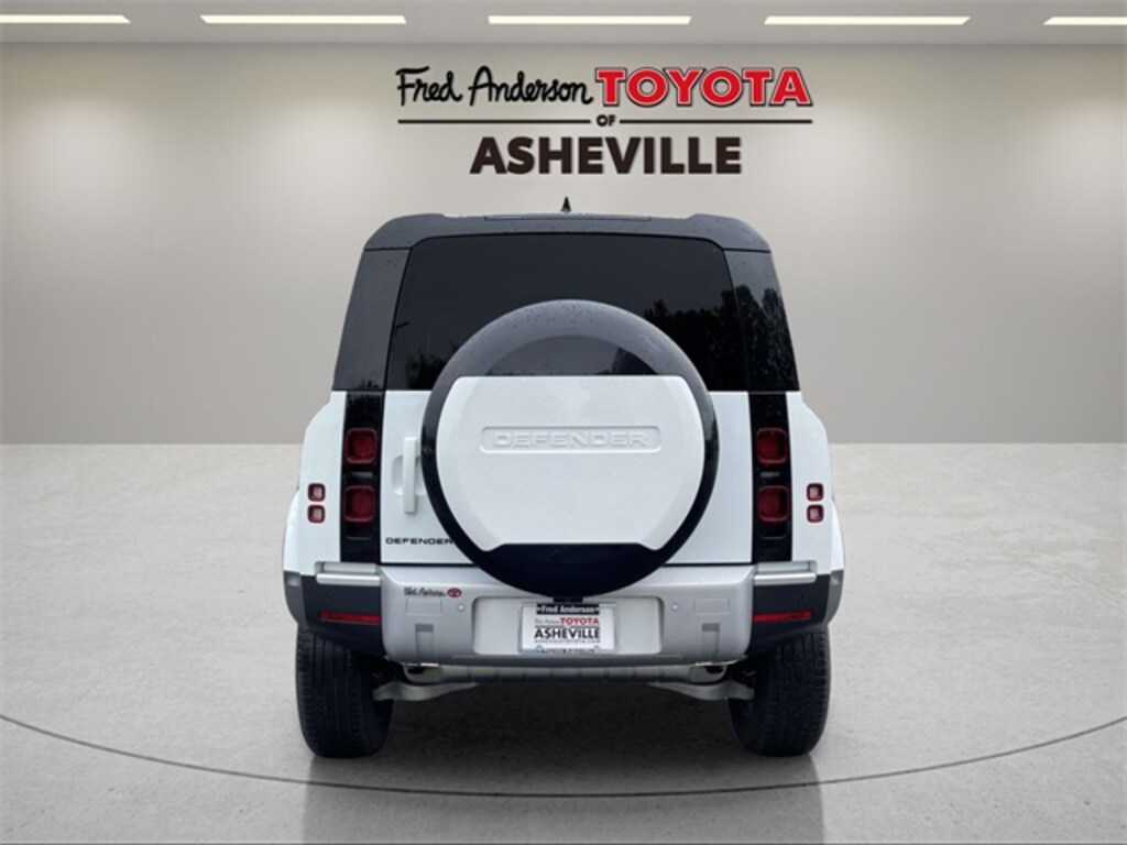 Used 2025 Land Rover Defender 110 S SUV