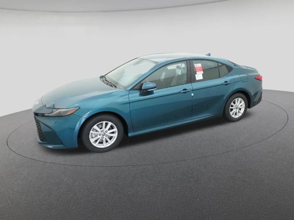 New 2025 Toyota Camry LE Sedan