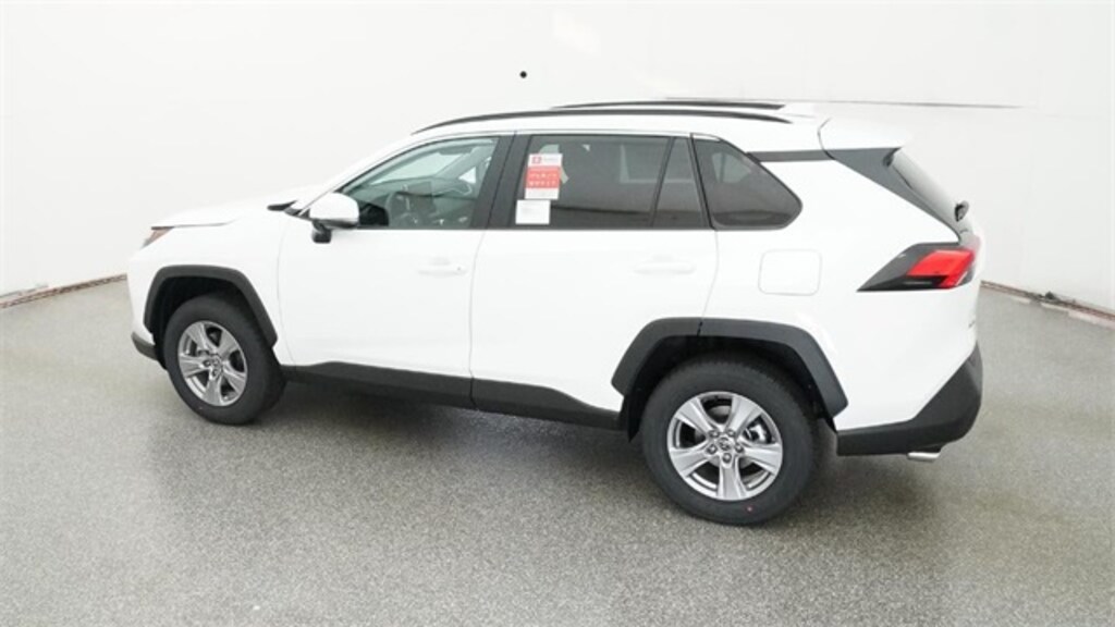 New 2025 Toyota RAV4 XLE SUV