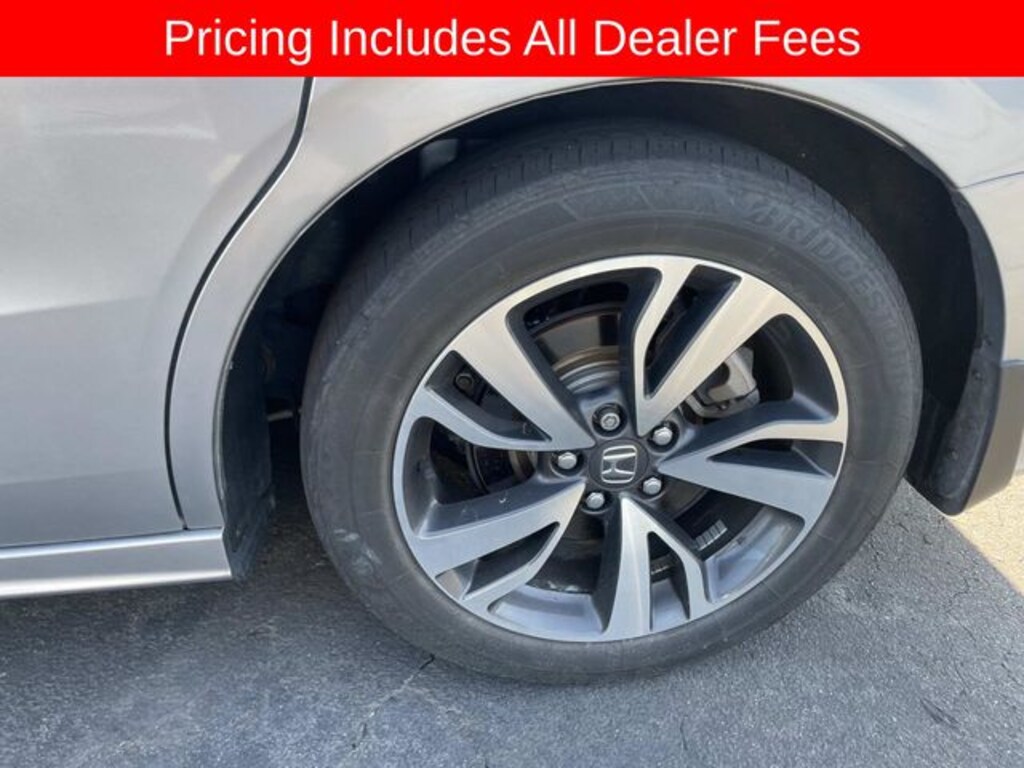 Used 2024 Honda Odyssey Touring Minivan/Van