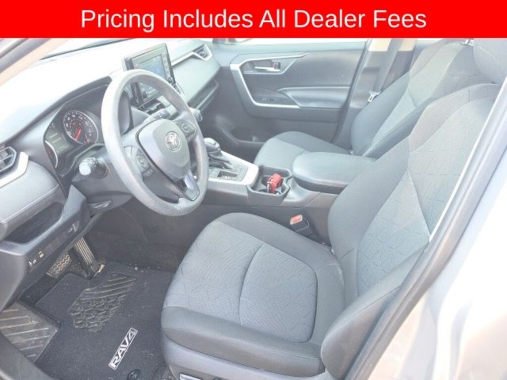 Used 2020 Toyota RAV4 XLE SUV