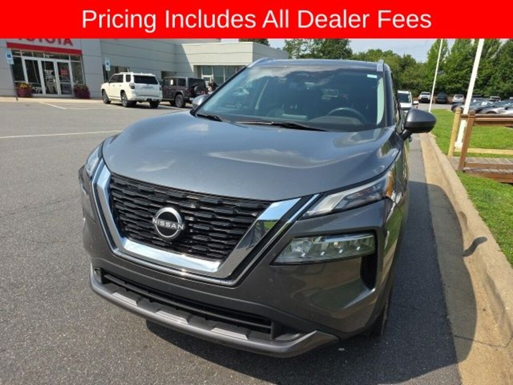 Used 2023 Nissan Rogue SL SUV