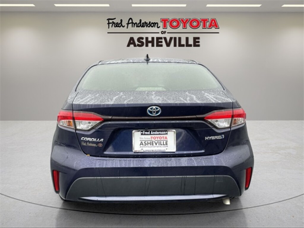Used 2021 Toyota Corolla Hybrid LE Sedan