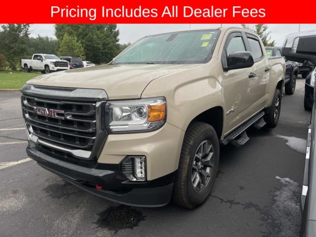 Used 2022 GMC Canyon AT4 w/Leather Truck