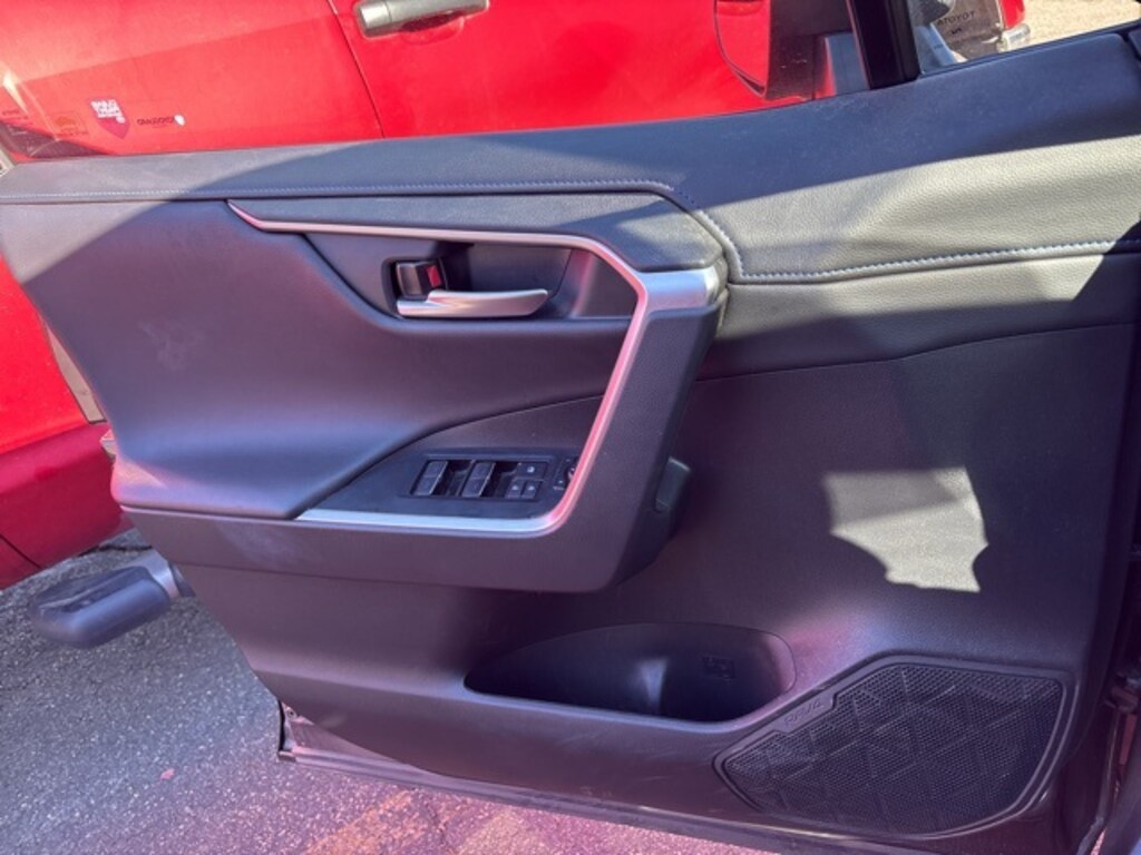 Used 2023 Toyota RAV4 Hybrid XSE SUV