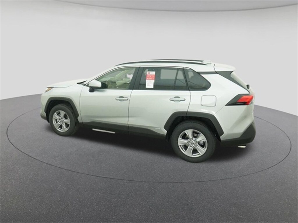 New 2025 Toyota RAV4 Hybrid XLE SUV