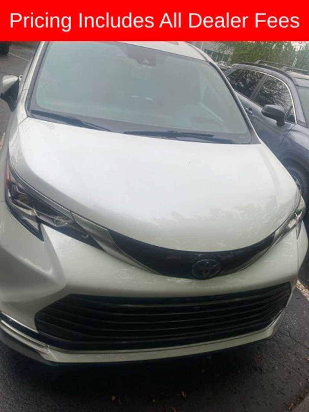 Used 2022 Toyota Sienna Platinum Minivan/Van