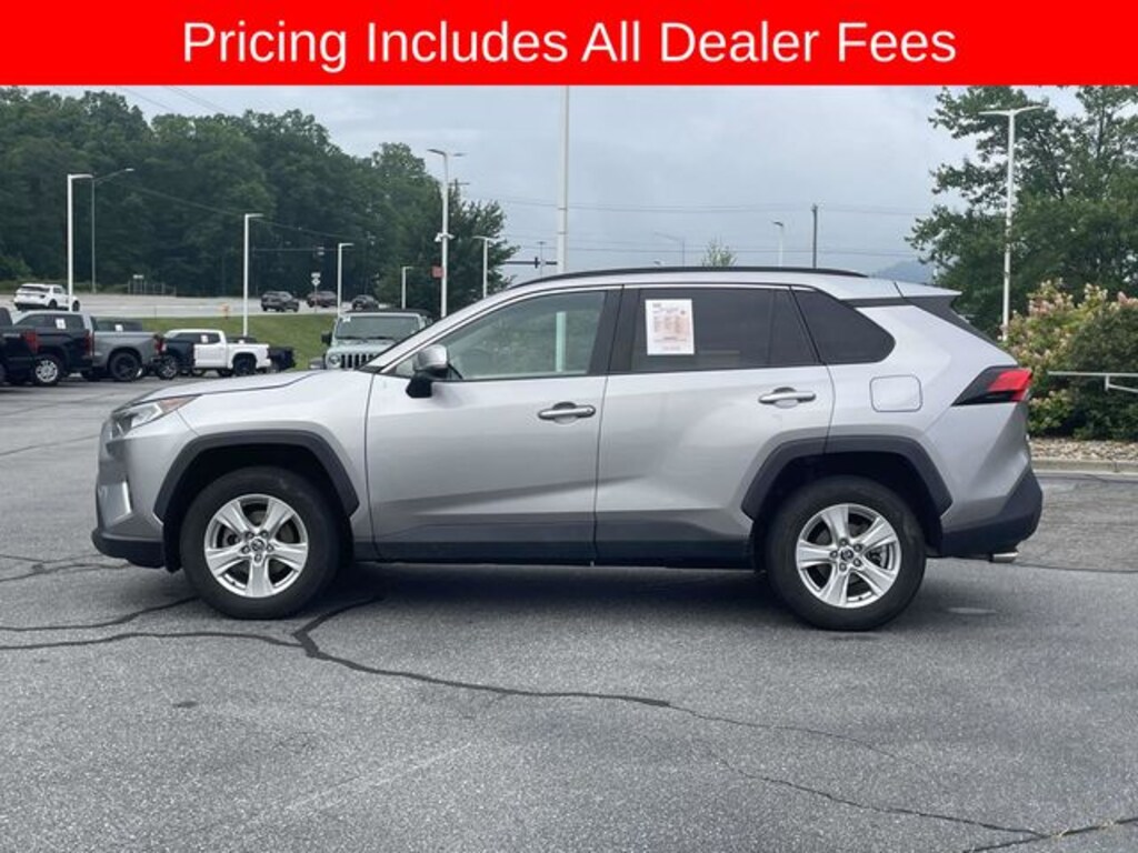 Used 2020 Toyota RAV4 XLE SUV
