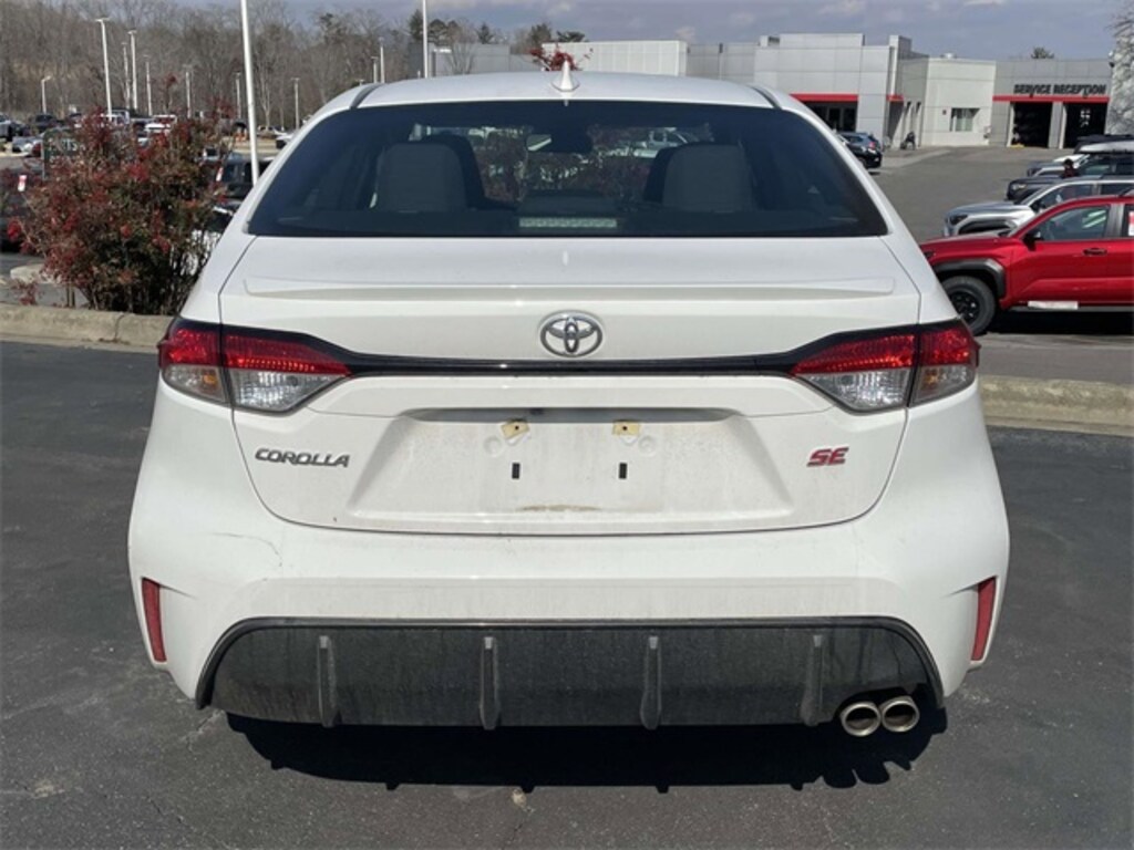 Used 2023 Toyota Corolla SE Sedan