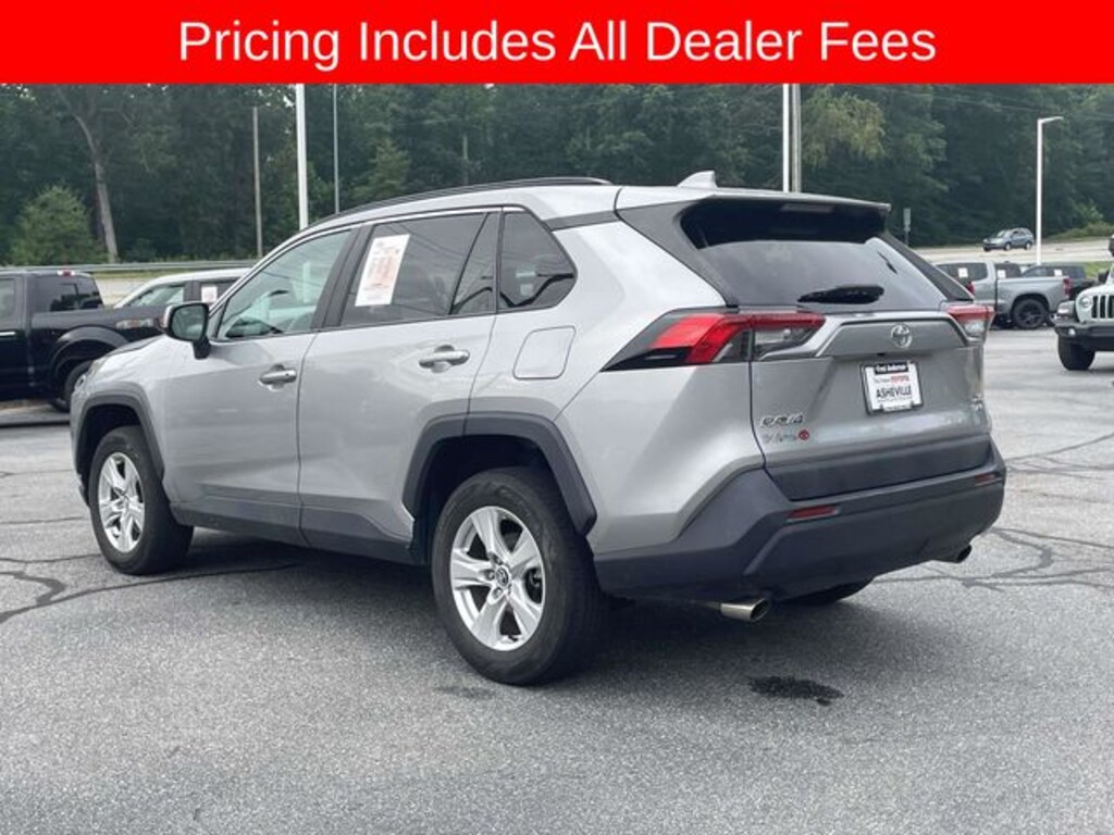Used 2020 Toyota RAV4 XLE SUV