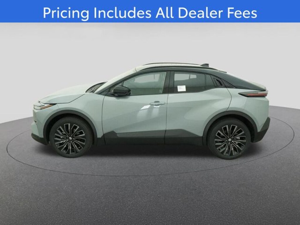 New 2026 Toyota C-HR XSE SUV