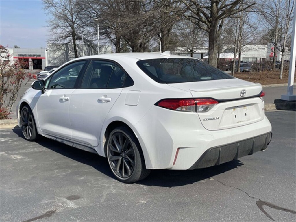 Used 2023 Toyota Corolla SE Sedan