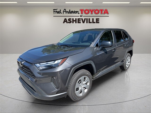 2023 Toyota RAV4 LE photo 2
