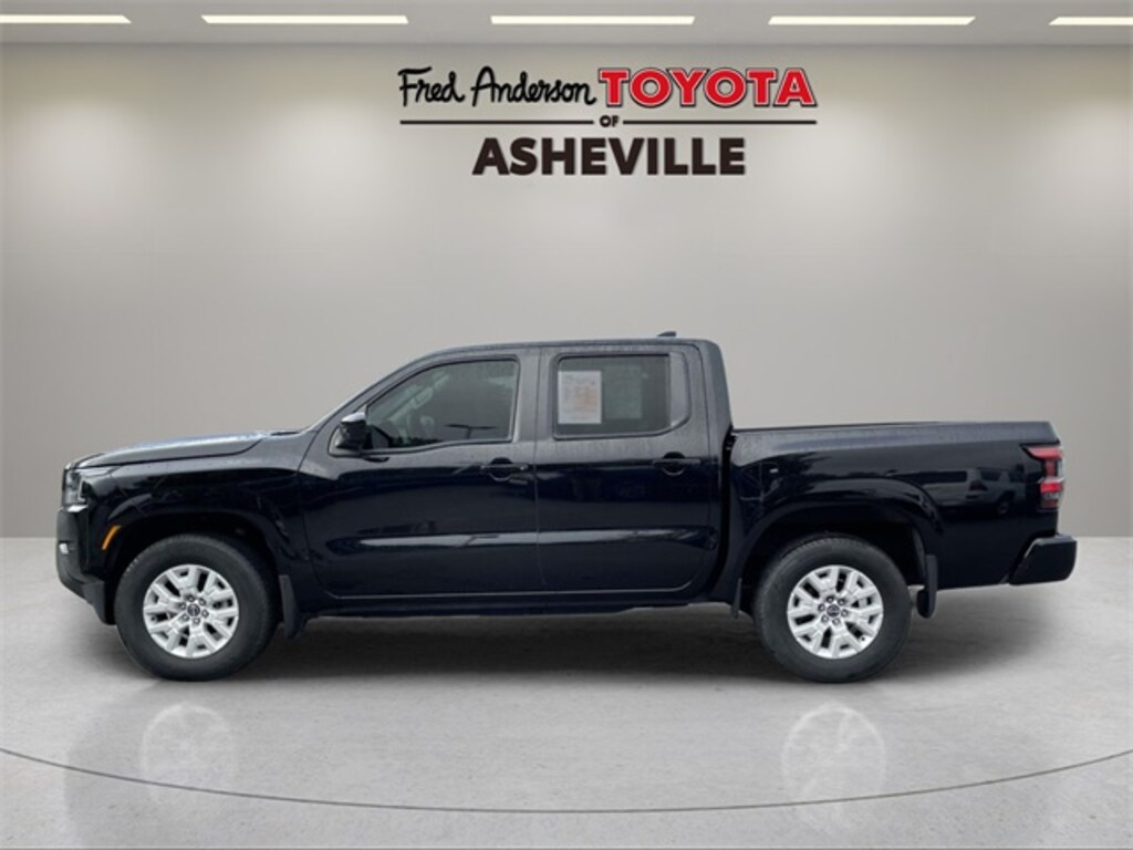 Used 2022 Nissan Frontier SV Truck