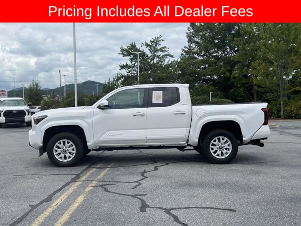 Used 2024 Toyota Tacoma SR5 Truck