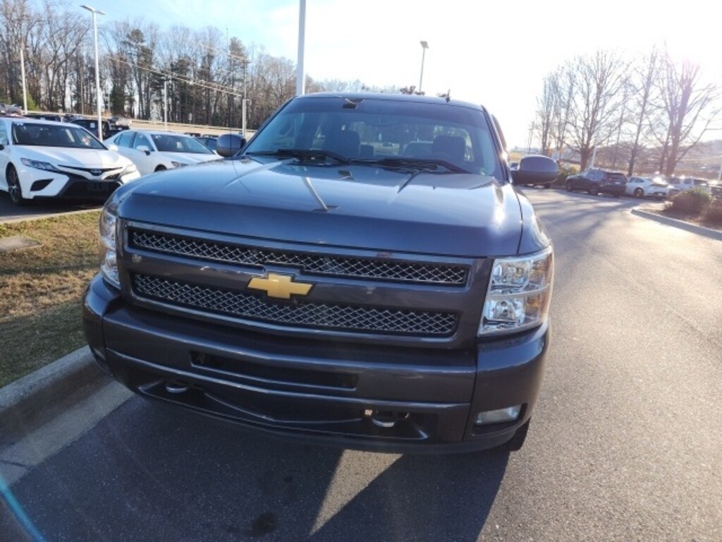 Used 2010 Chevrolet Silverado 1500 LT Truck