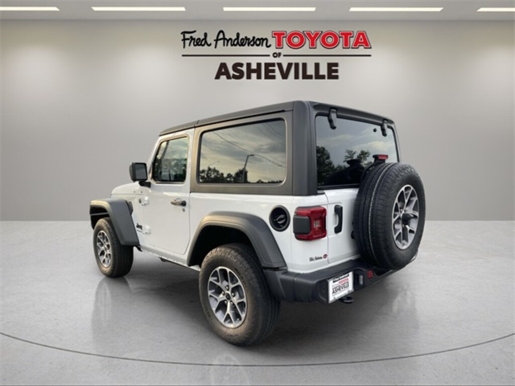 Used 2025 Jeep Wrangler Sport S SUV