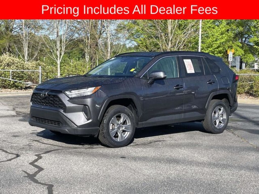 Used 2024 Toyota RAV4 XLE SUV