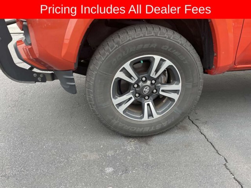 Used 2017 Toyota Tacoma SR5 Truck