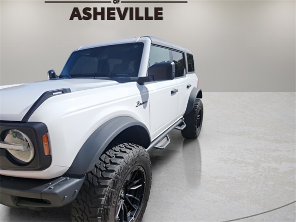 Used 2023 Ford Bronco Black Diamond SUV