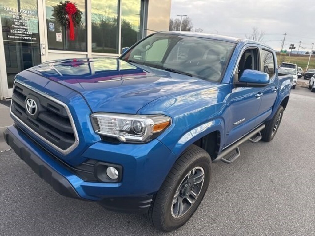 Used 2016 Toyota Tacoma SR5 Truck