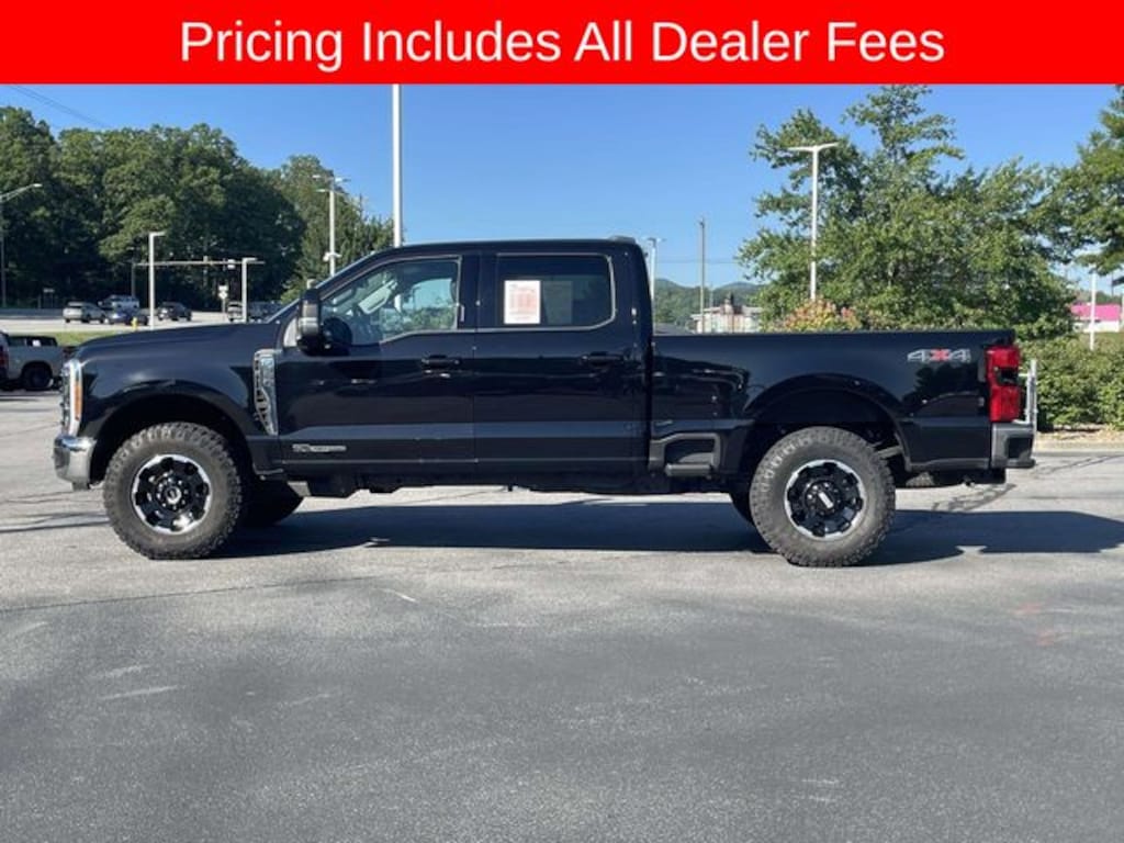 Used 2023 Ford F-350 Lariat Truck