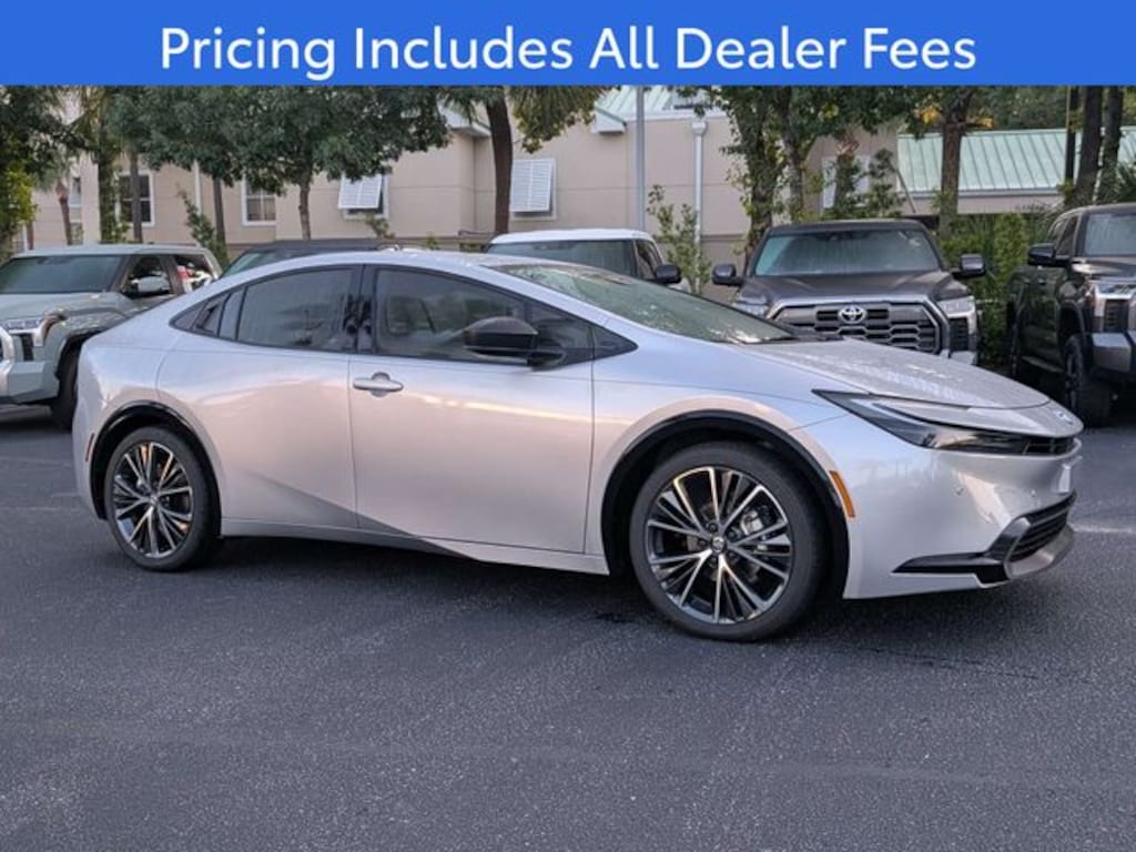 New 2027 Toyota Prius XLE Hatchback