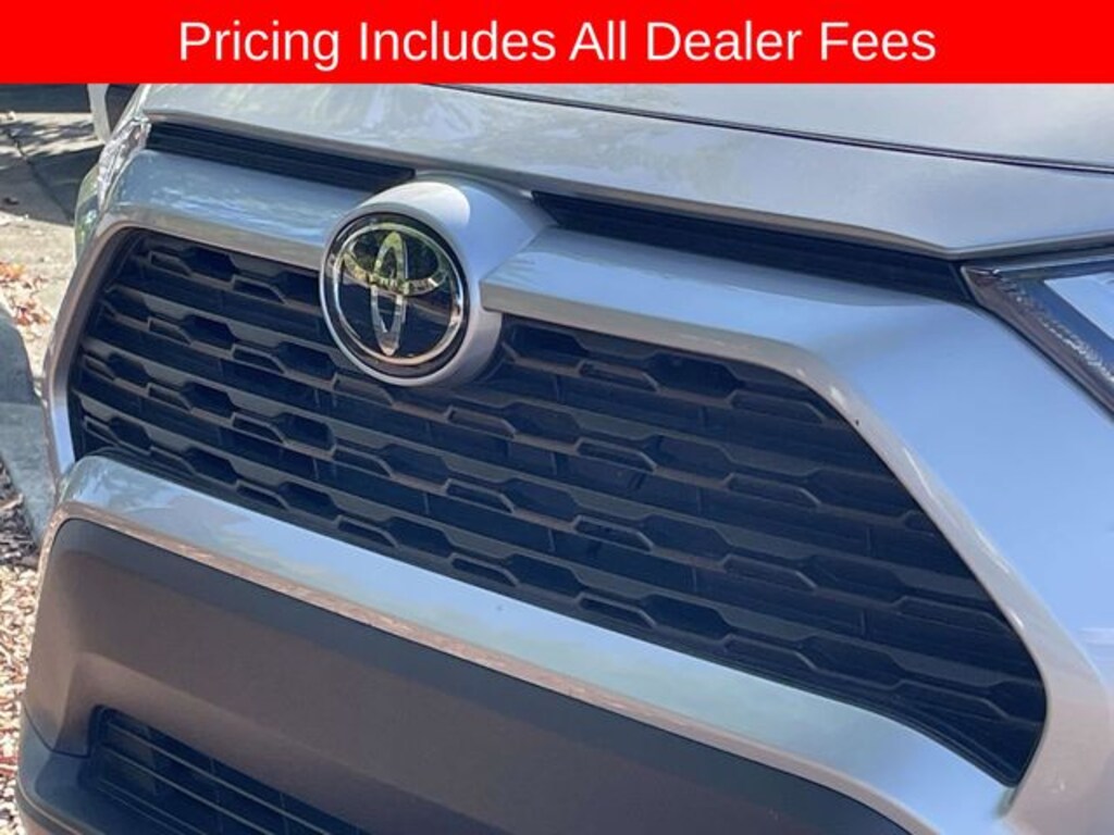 Used 2025 Toyota RAV4 XLE Premium SUV