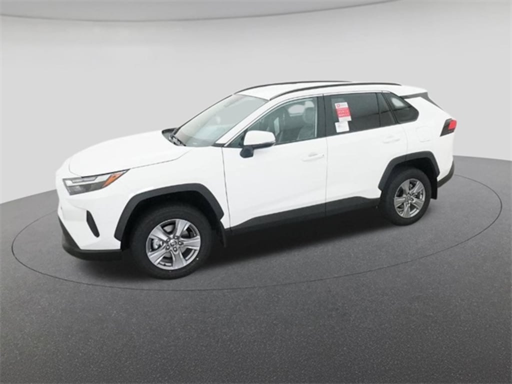 New 2025 Toyota RAV4 XLE SUV