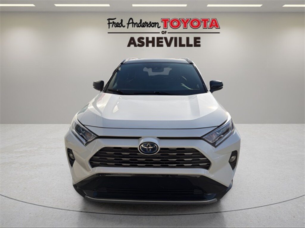 Used 2019 Toyota RAV4 Hybrid XSE SUV