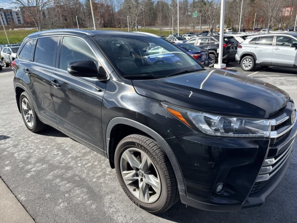Used 2019 Toyota Highlander Limited SUV