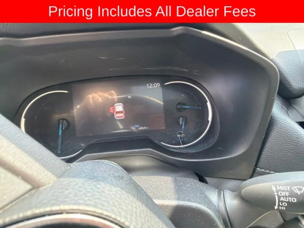Used 2025 Toyota RAV4 Hybrid XLE SUV
