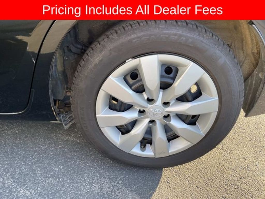 Used 2015 Toyota Corolla LE Sedan