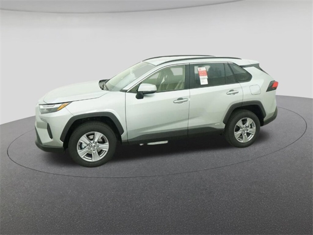 New 2025 Toyota RAV4 Hybrid XLE SUV