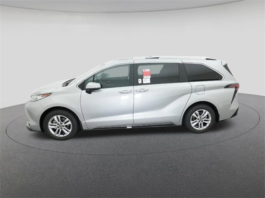 New 2025 Toyota Sienna Limited 7 Passenger Van Passenger Van