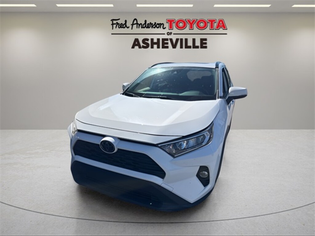 Used 2019 Toyota RAV4 XLE SUV