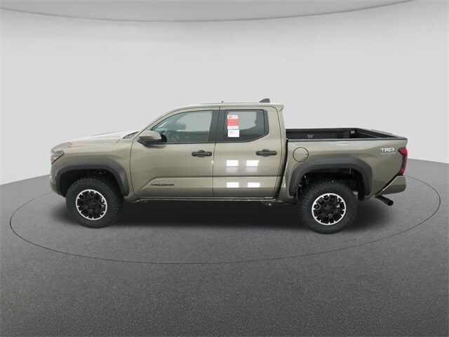 2025 Toyota Tacoma TRD Double Cab photo 3